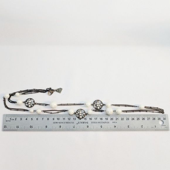 Vintage Multi Chain Necklace with Flower Disks - Picture 5 of 6